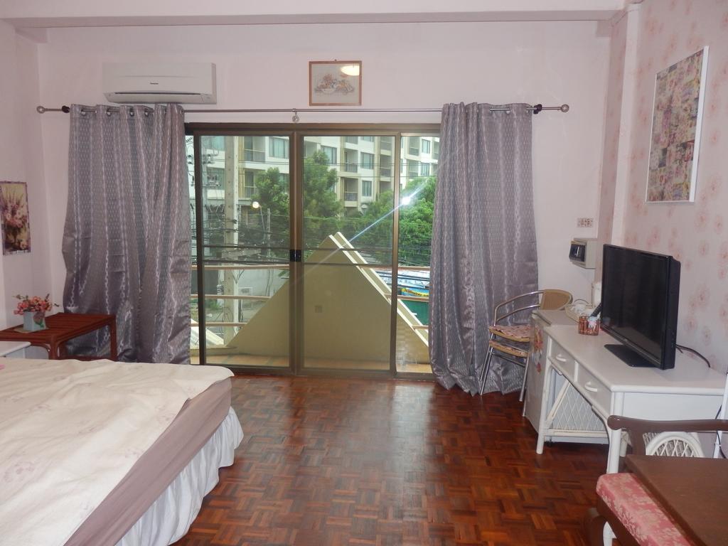Hua Hin Tour Guesthouse Exterior photo